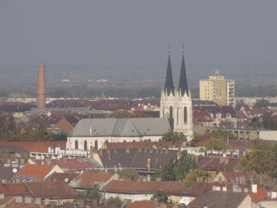 Kilátás a toronyból: a Felsővárosi Templom - small