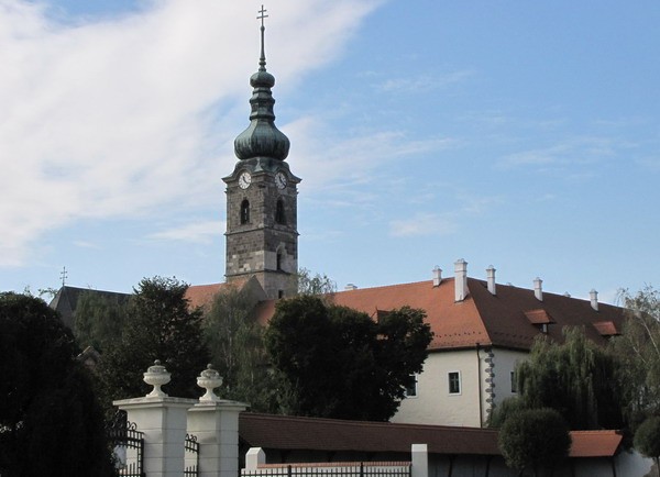 A szécsényi Ferences-templom és kolostor - big